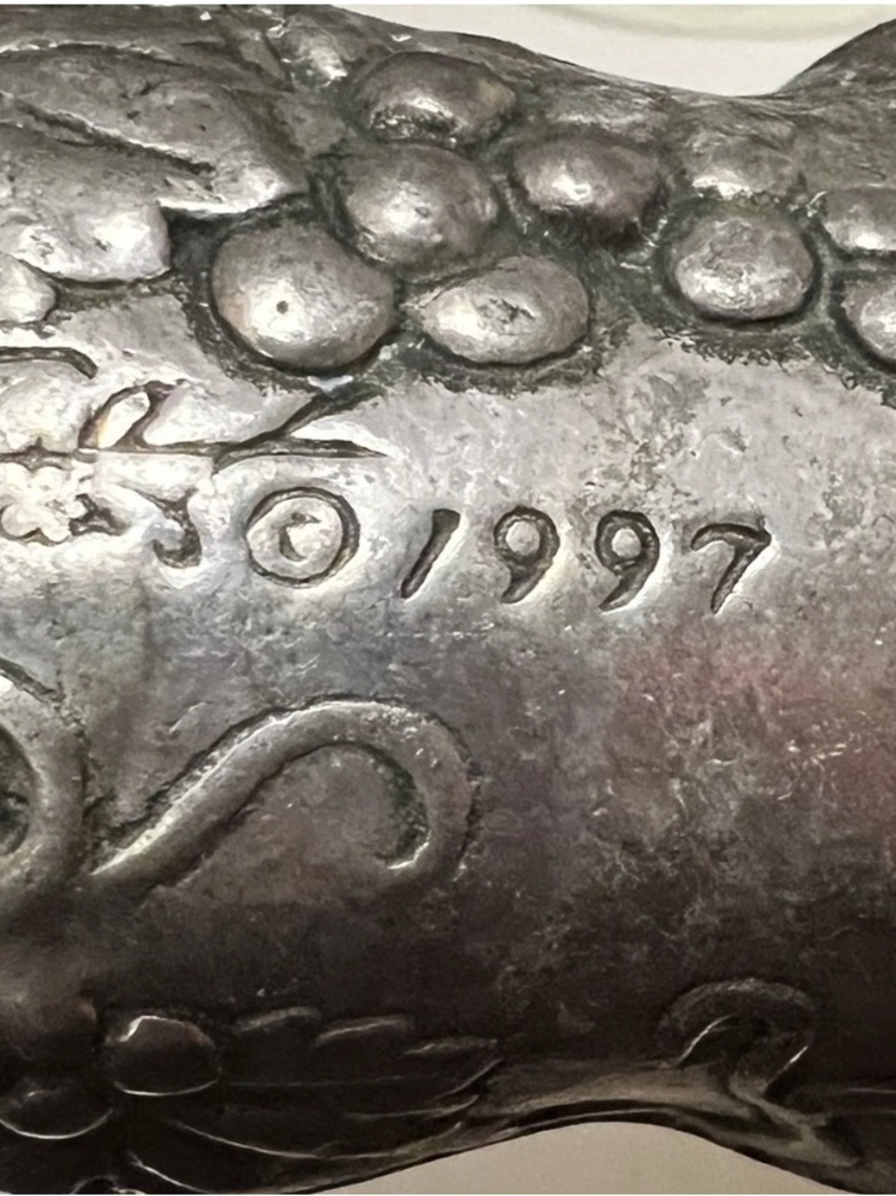 Vintage Arthur Court Cast Aluminum Ice Scoop; 1997; Grape Motif - Picture 4 of 5